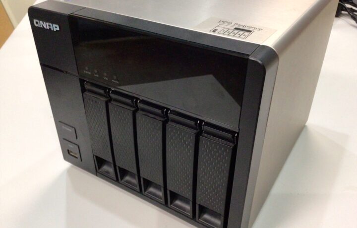 NAS【QNAP TS-569L】データ復旧（法人ユーザーF様｜富山県）