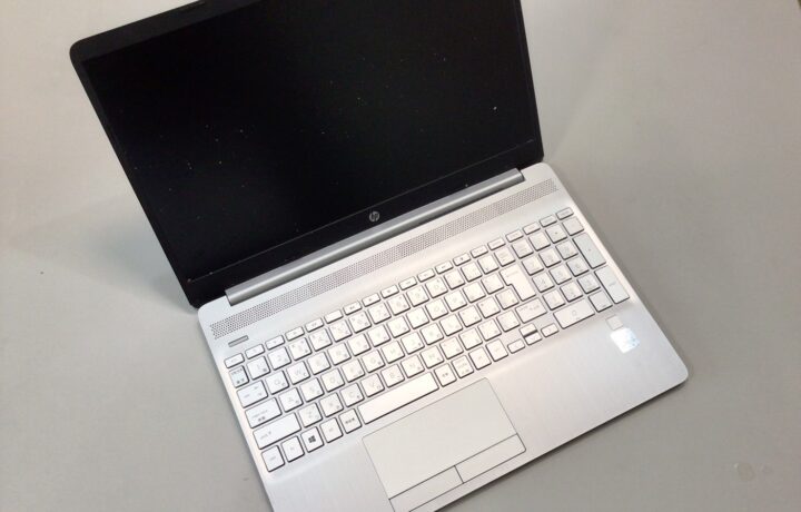 内蔵SSD【SAMSONG MZVLB 256GB】HP 15s-du2093tuデータ復旧（個人ユーザーM様｜富山県）